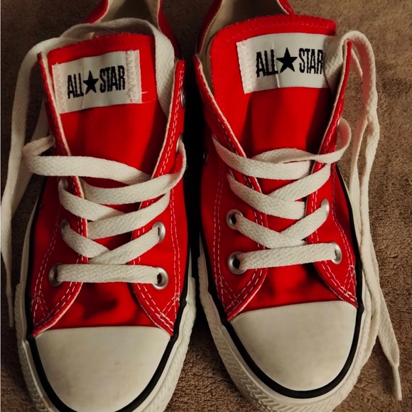 Classic Converse All Stars Mens 4 Womens 6